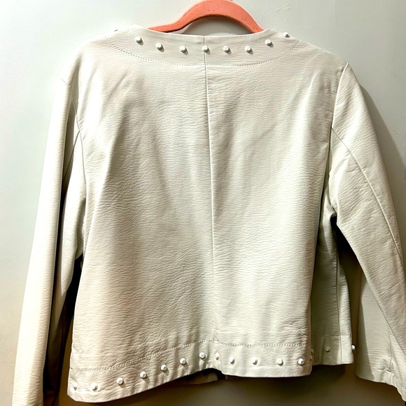 Point Zero Cream Leather Jacket with Studs - Picture 2 of 7